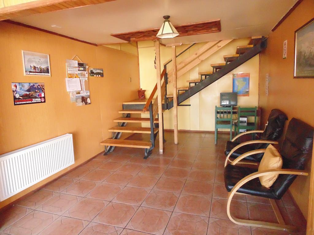 Hostel Nikos II Adventure Puerto Natales Zewnętrze zdjęcie