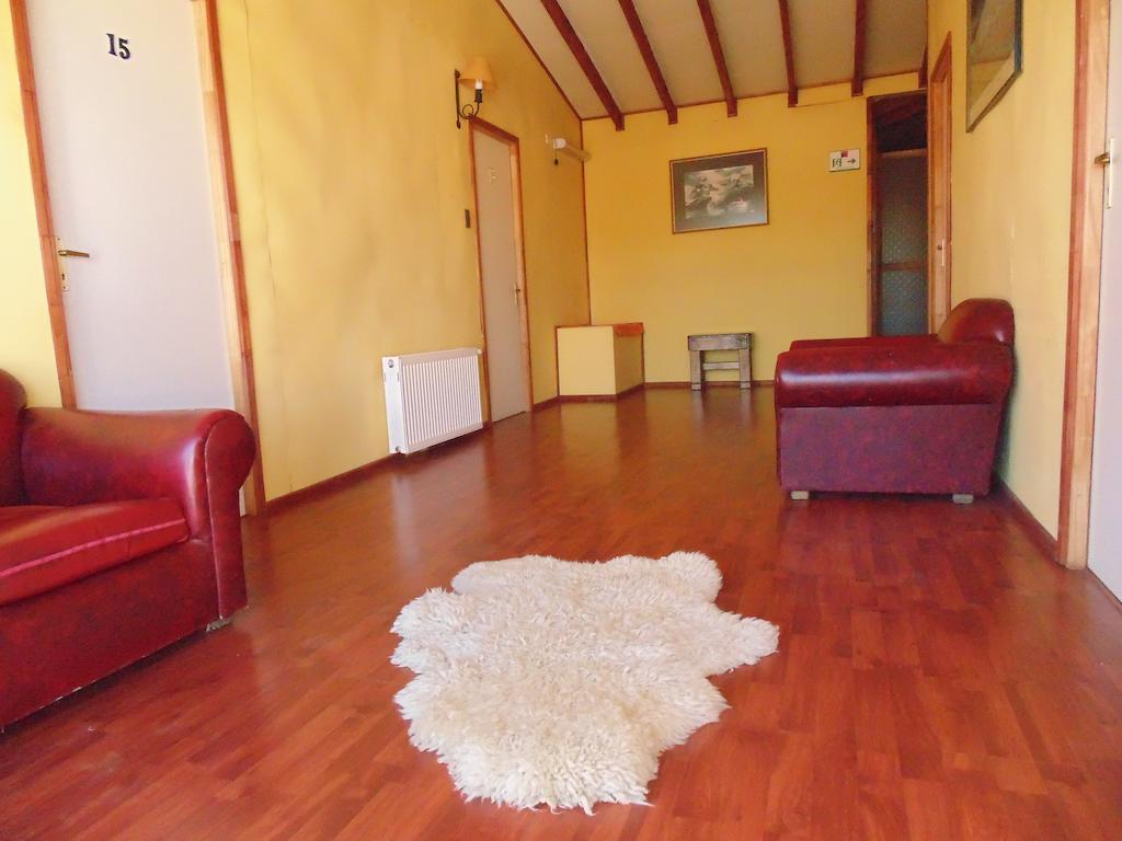 Hostel Nikos II Adventure Puerto Natales Zewnętrze zdjęcie